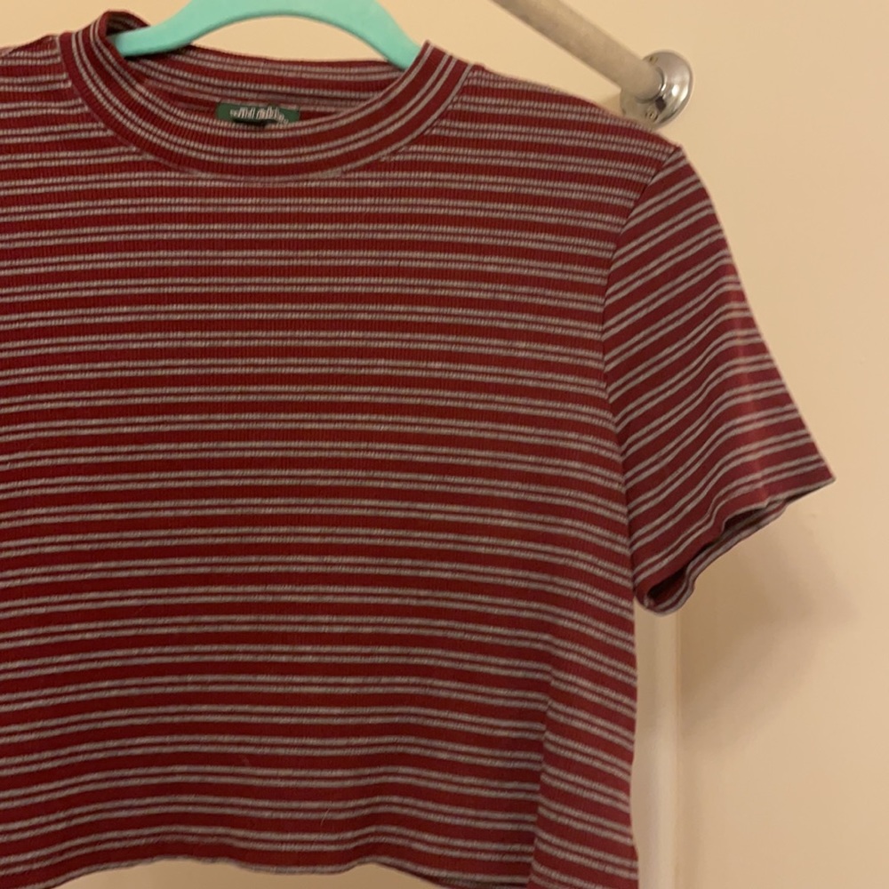 Crop T-shirt